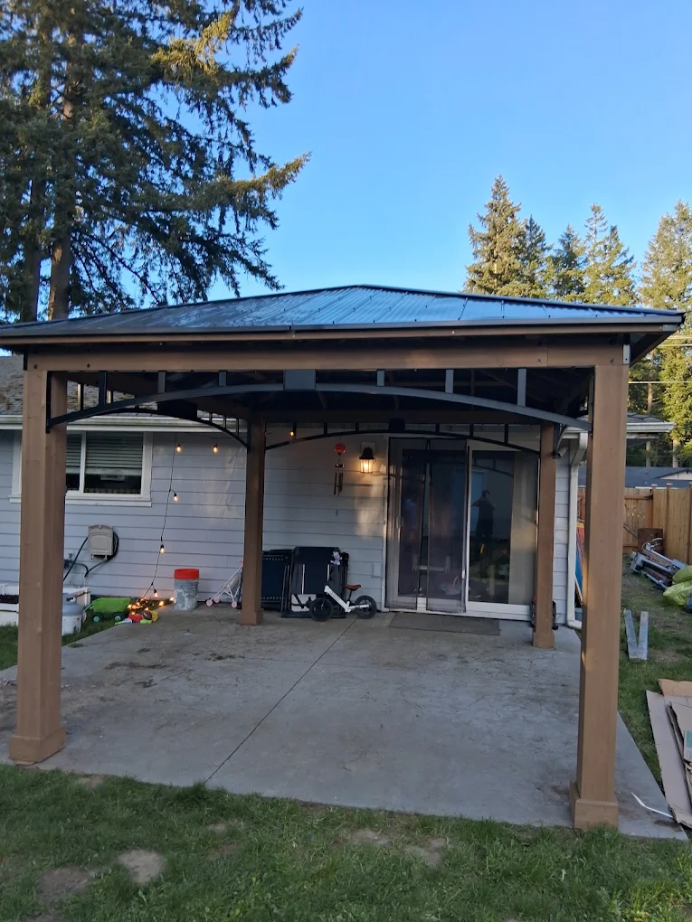 Covered outdoor patio structure